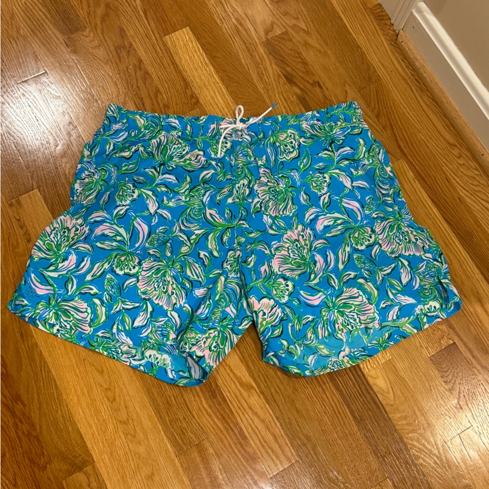 Lilly Pulitzer men’s swim trunks